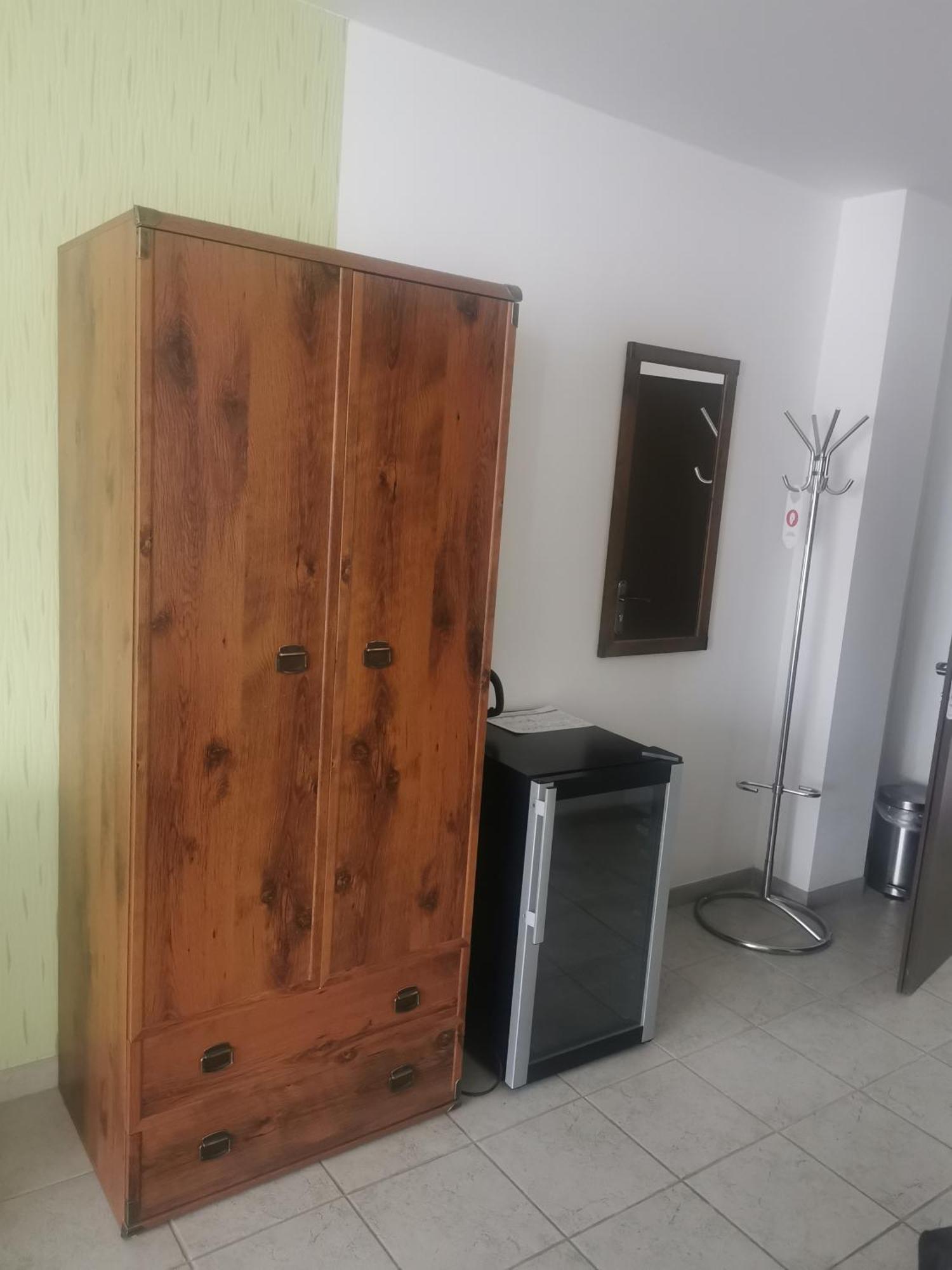 Hotel Diana Nové Mesto nad Váhom エクステリア 写真